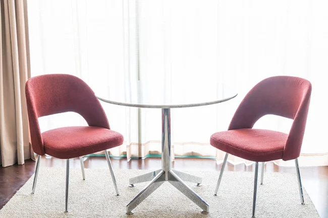 Sillas con reposabrazos | Talaya Ambrona