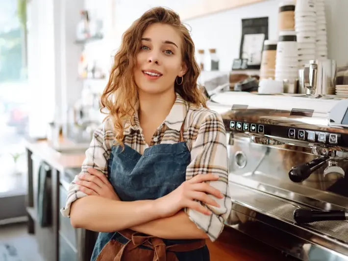 muebles para cafeteria pequeña